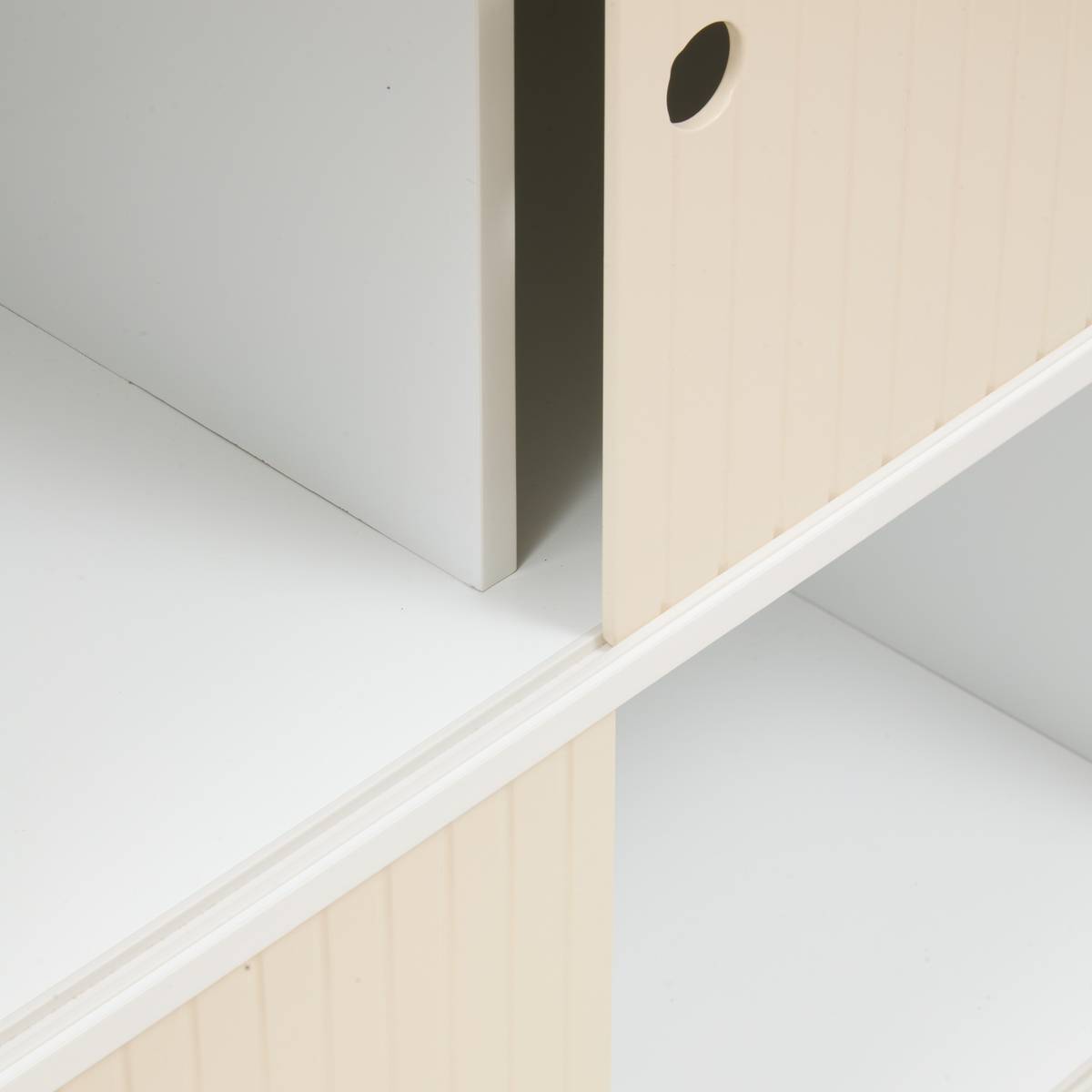 Kinder-Aufbewahrungsschrank 2 T&uuml;ren 1 Fach &bdquo;Bouli&ldquo; Beige, 69,5x30 cm Beige