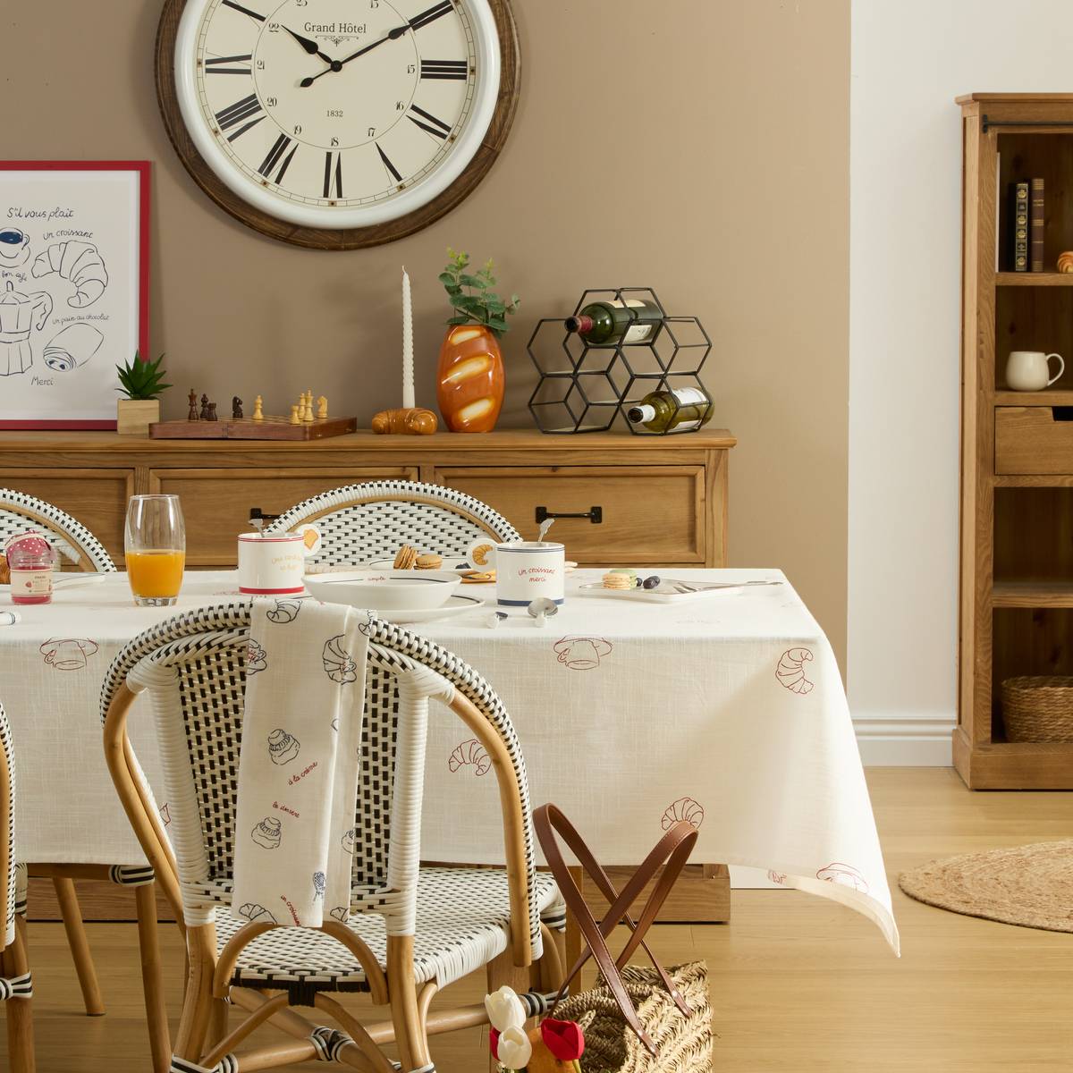 Tischdecke "Petit dej à la française" Baumwolle, Weiß, 240x140 cm Rot