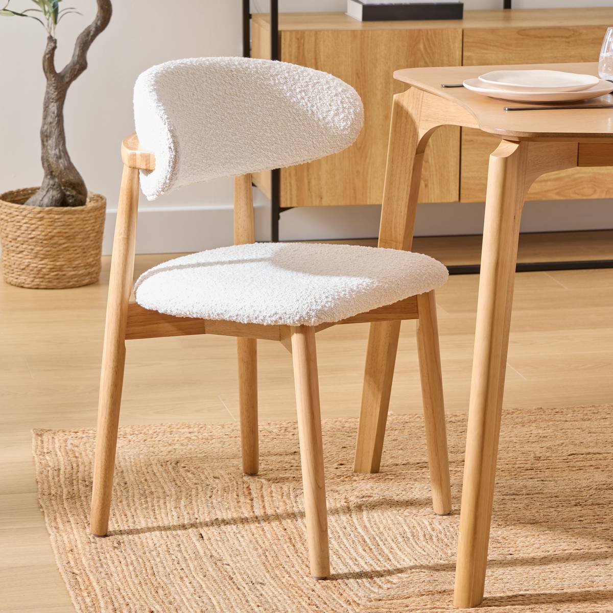 Set of 2 "Sari" chairs White White