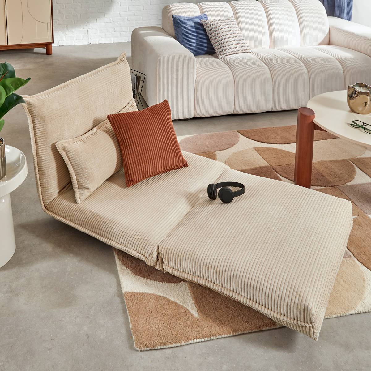 Sleeper Chair "Elois" Ivory, L.85 cm Ivory