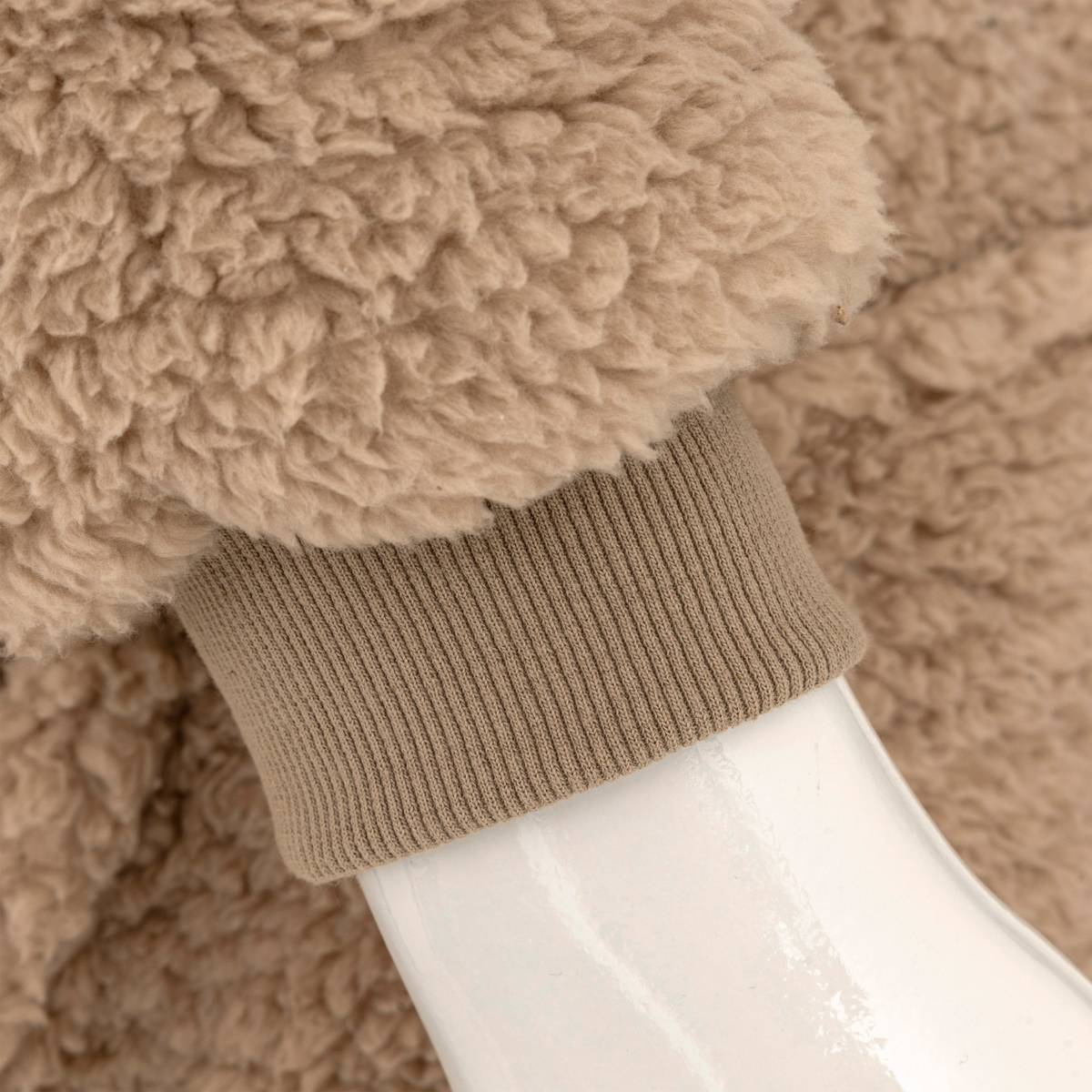 "Sherpa" Sleeved Blanket Beige Linen, 70x85 cm Beige