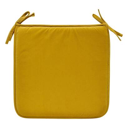 Cushions, blankets