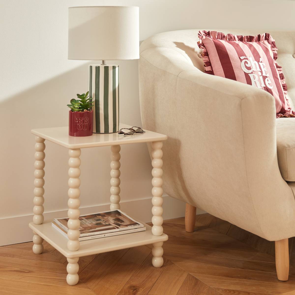 Side Table "Chamlo" Ivory, 40x40 cm Ivory