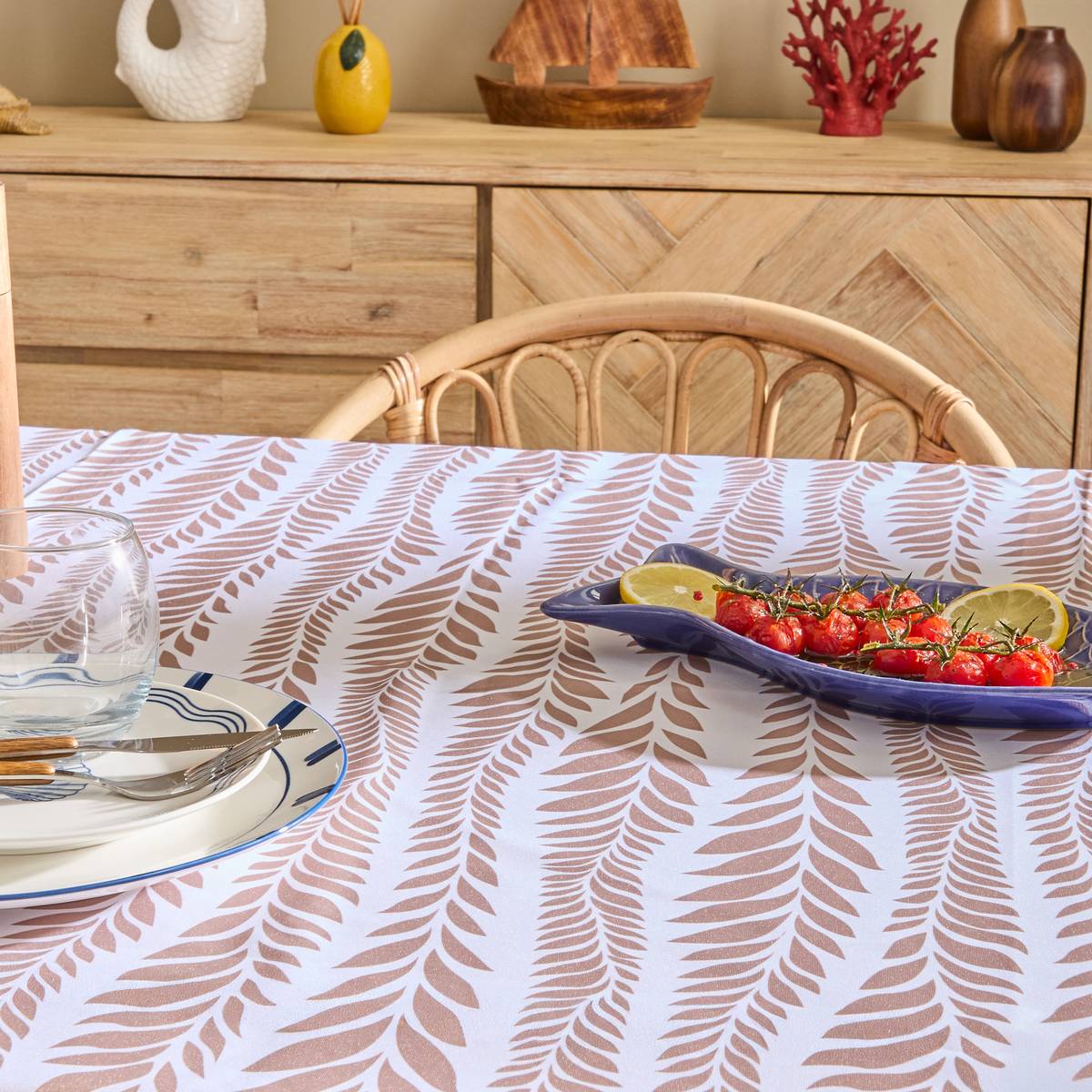 "Oceania" Tablecloth 240x140 cm, Terracotta Terracotta