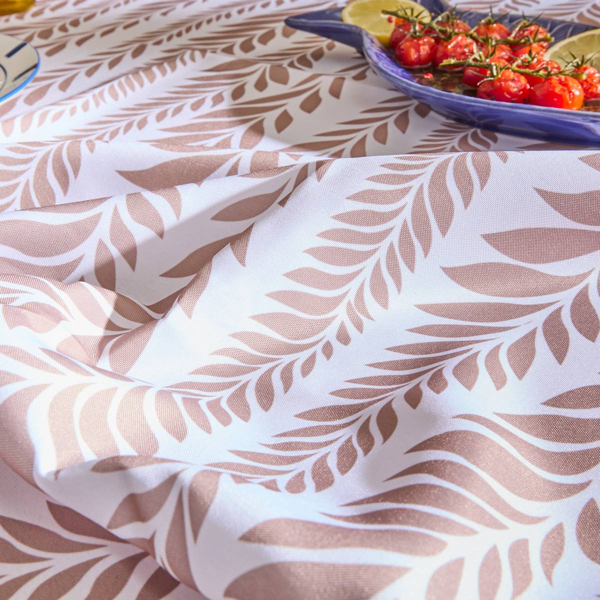 "Oceania" Tablecloth 240x140 cm, Terracotta Terracotta