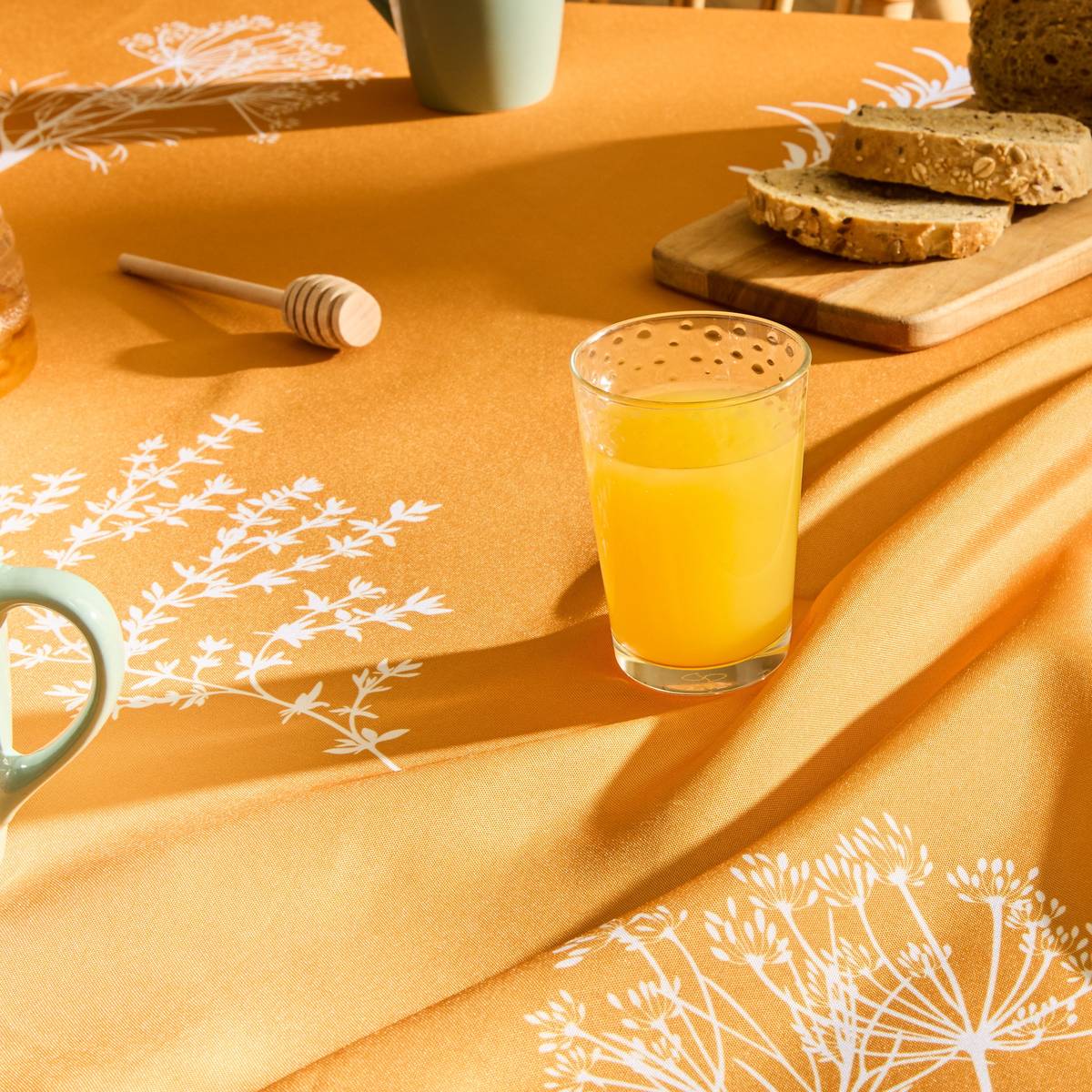 Tablecloth "Garrigue" 300x150 cm, Mustard Mustard