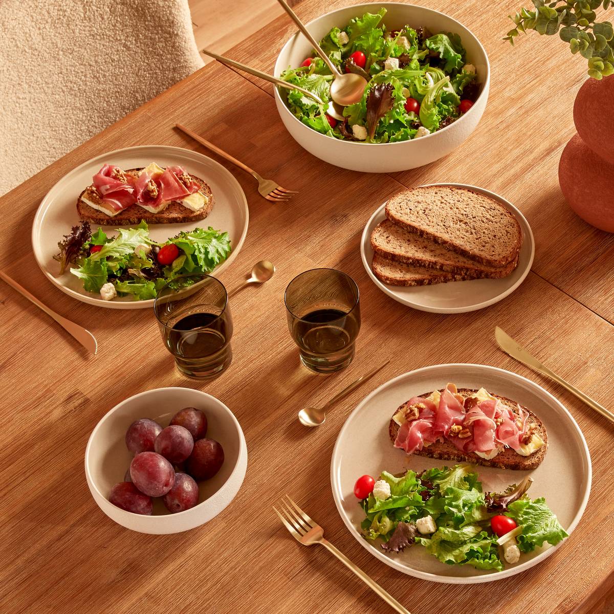 Salad Bowl "Chiara" Stoneware (ceramic), 27.5x27.5 cm Beige