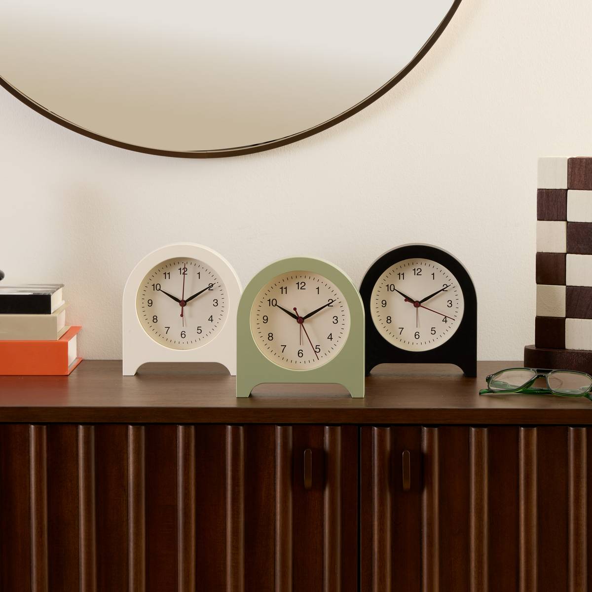 Alarm Clock "Cedo" 14.9 x 16.1 cm Model A