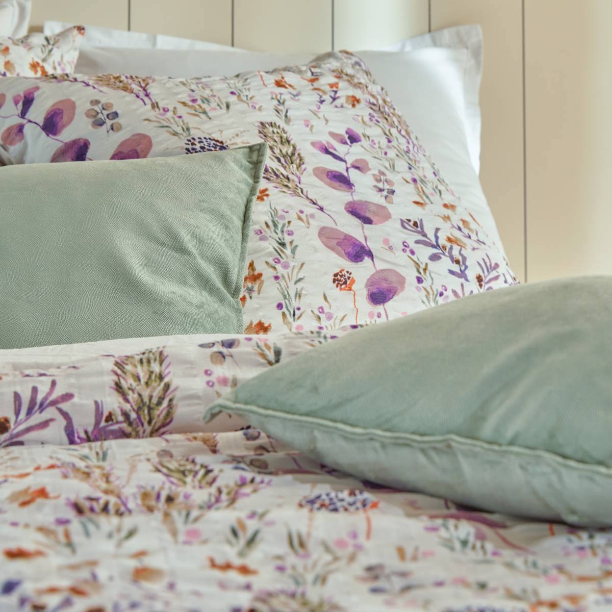 "Floral" Bedding Set White, 240x220 cm White 1