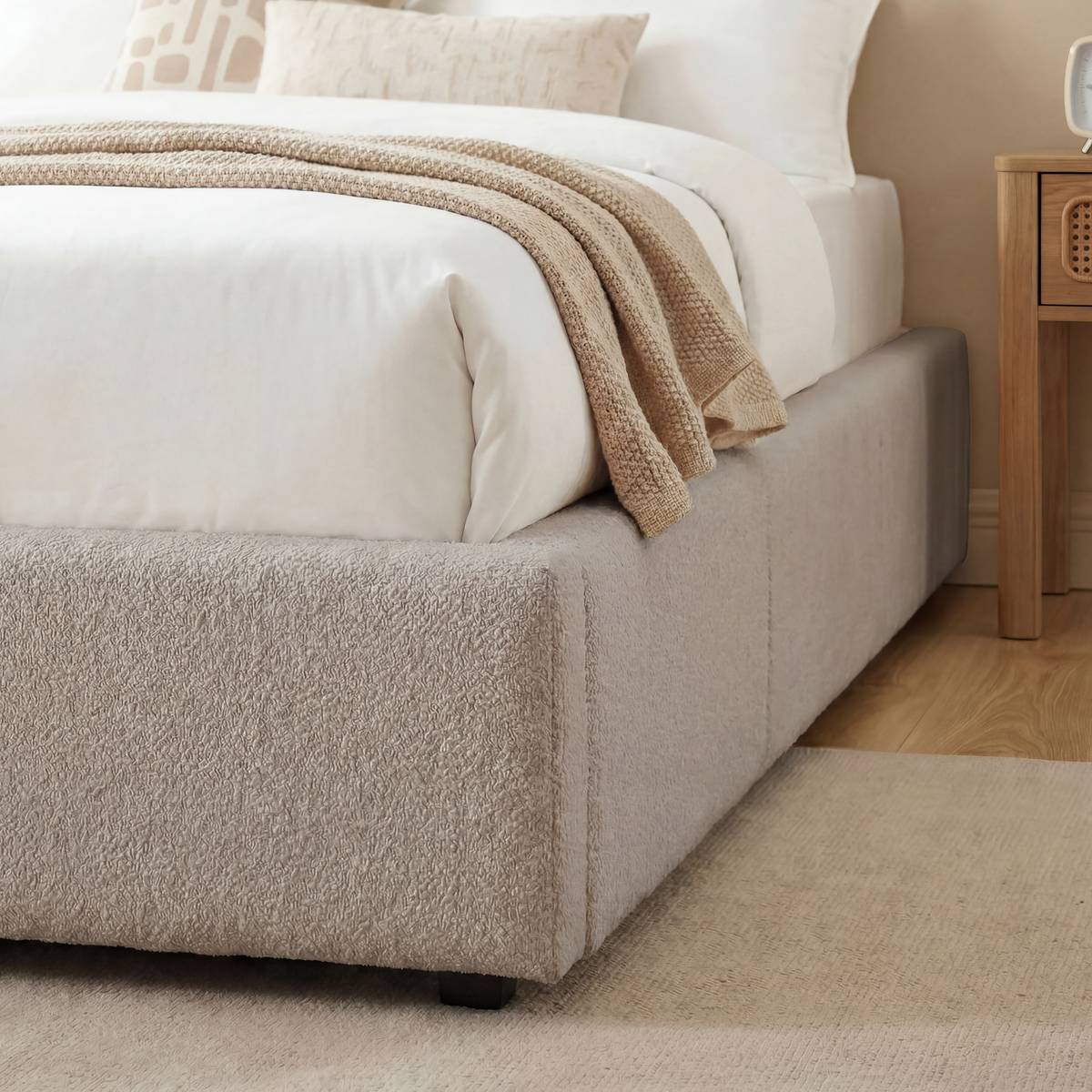 Storage bed "Luna" Steel, Beige, 160x200 cm Beige