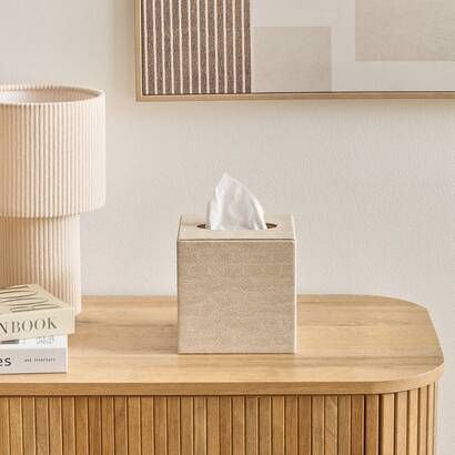 Tissue box  "whisky" cream, 14.2x14 cm