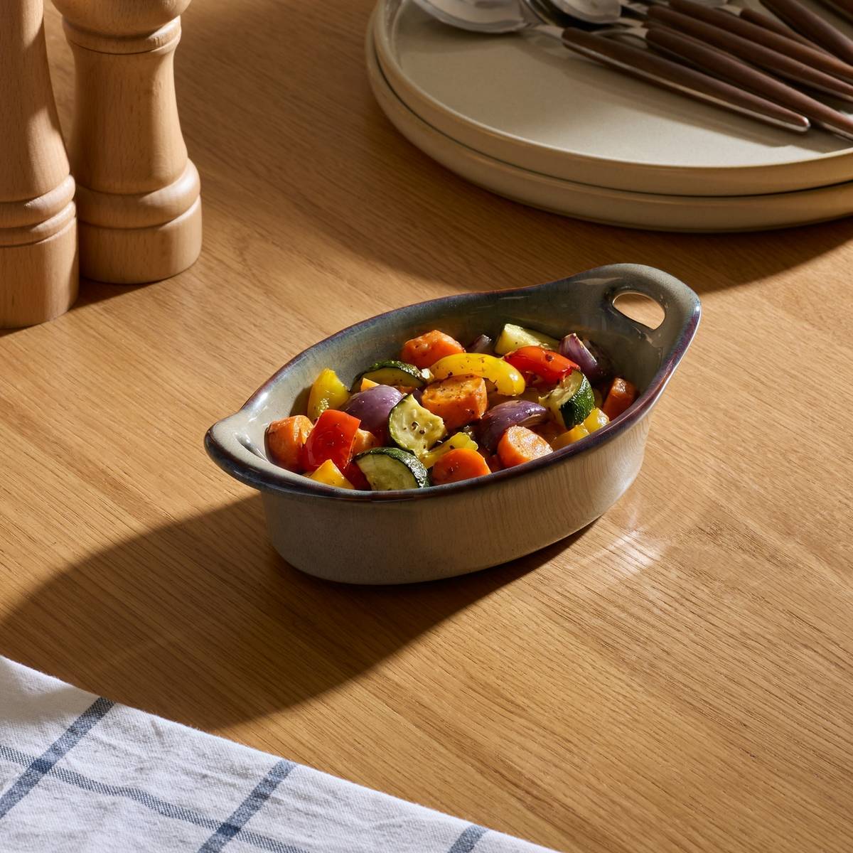 Oval baking dish "Unknown Land" Stoneware, 20.5x11.8 cm, Green Green