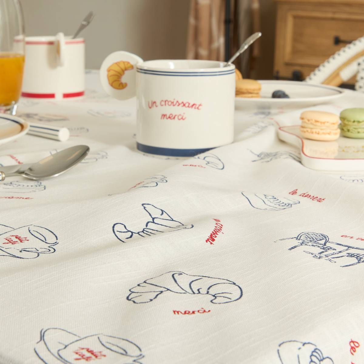 Tablecloth "Fra" Cotton, White, 240x140 cm White