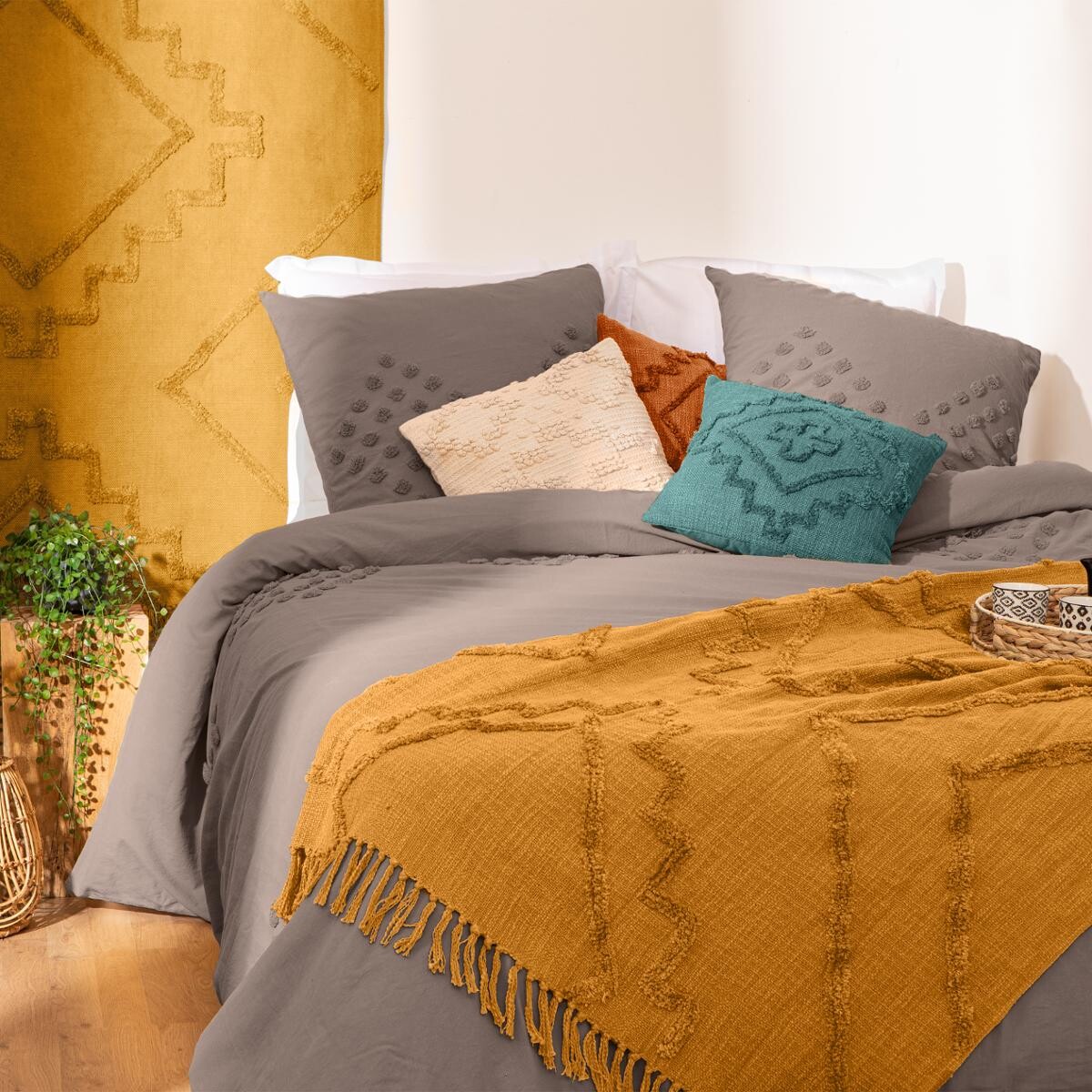 "Inca" Bed Throw, Tufted Cotton Mustard yellow, 130x180 cm Mustard yellow