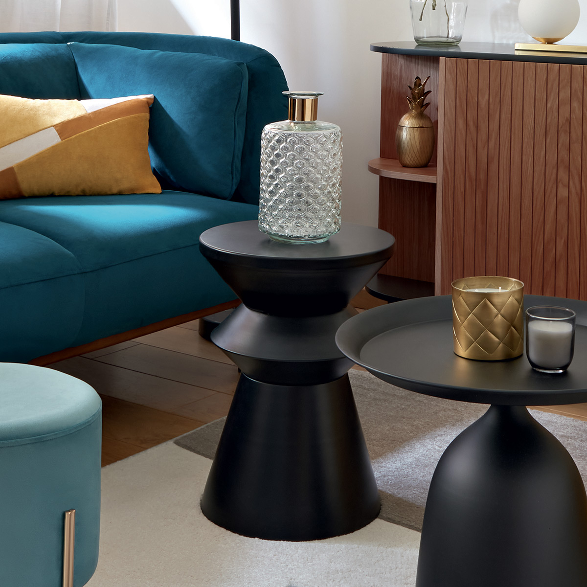 Side Table "Sohan" Black, D.36 cm Black