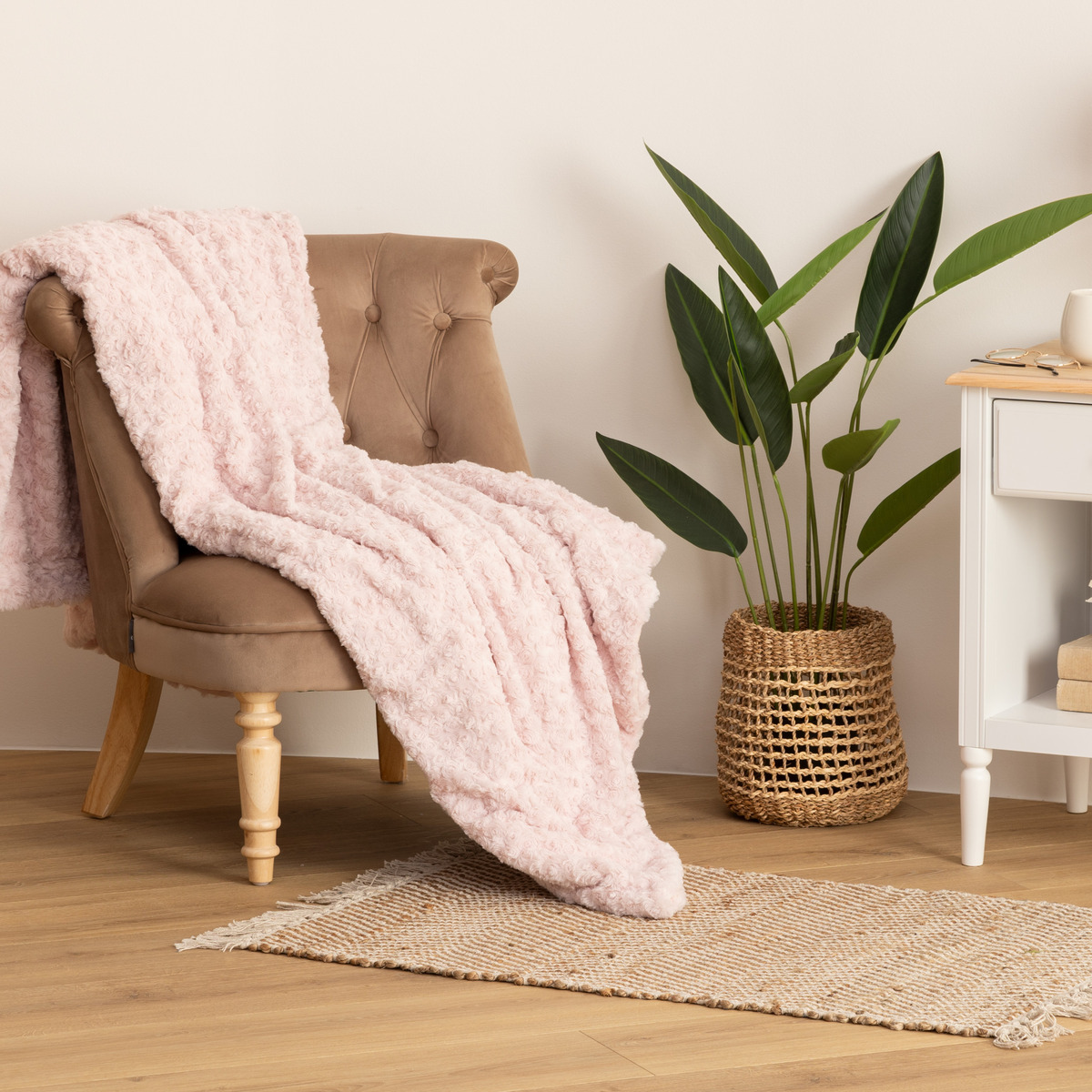 "Bouclette" Faux Fur Throw Pink, 180x230 cm Pink