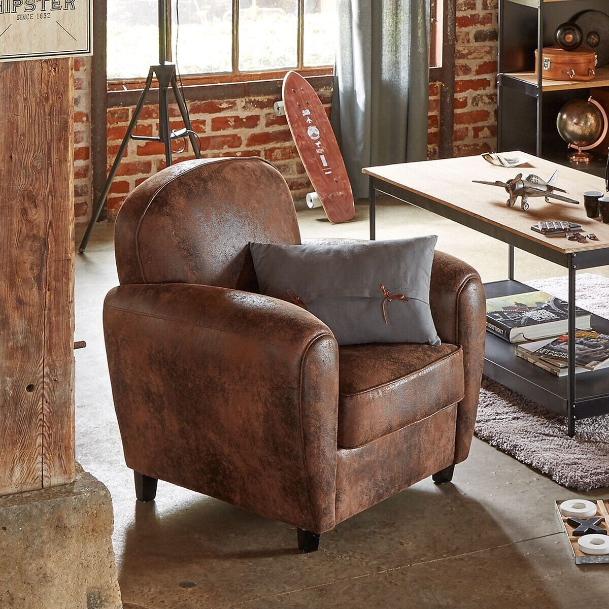 Club chair "Stanis" Brown leather effect Brown