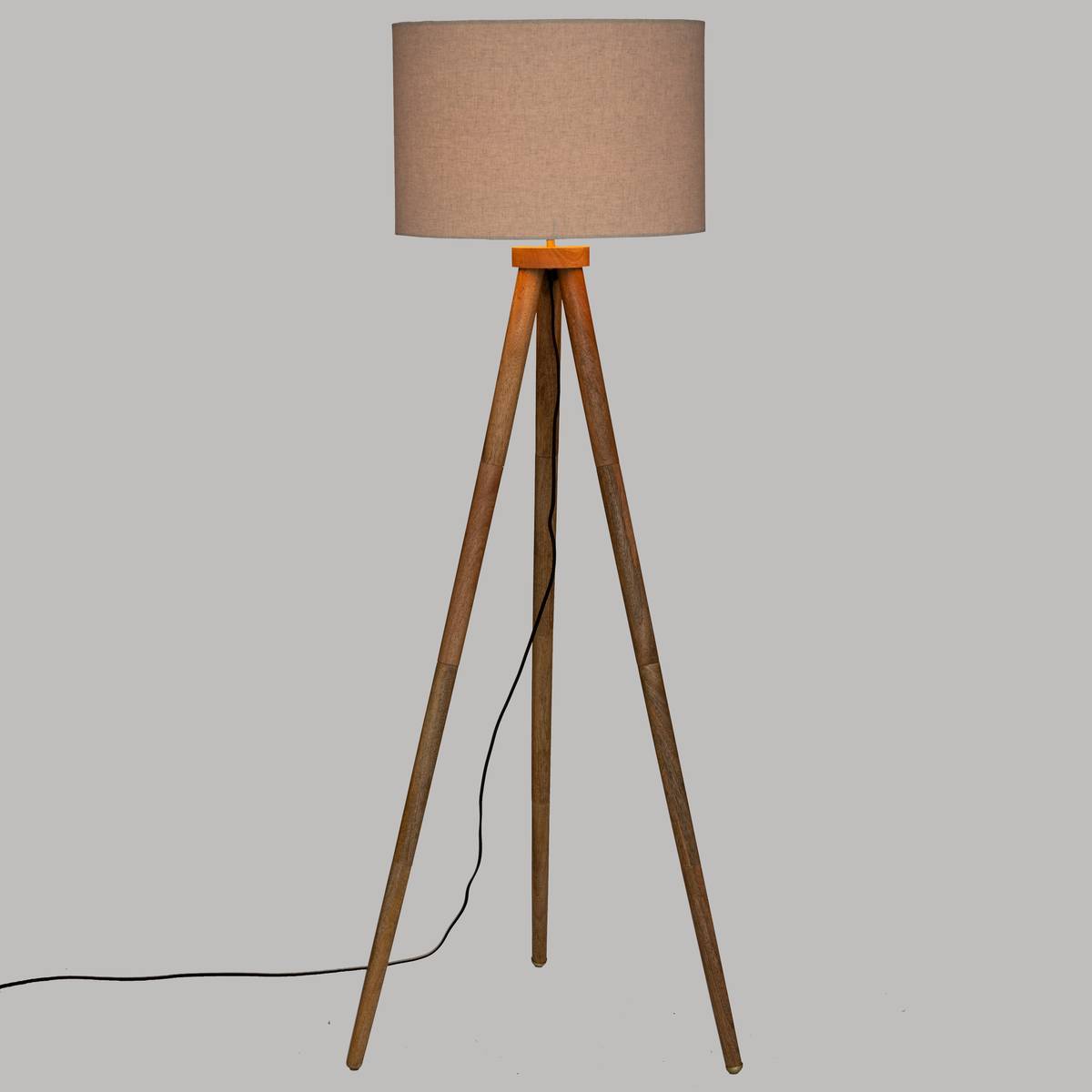 Tripod Floor Lamp 'Olga' Mango tree, H.150 cm Black
