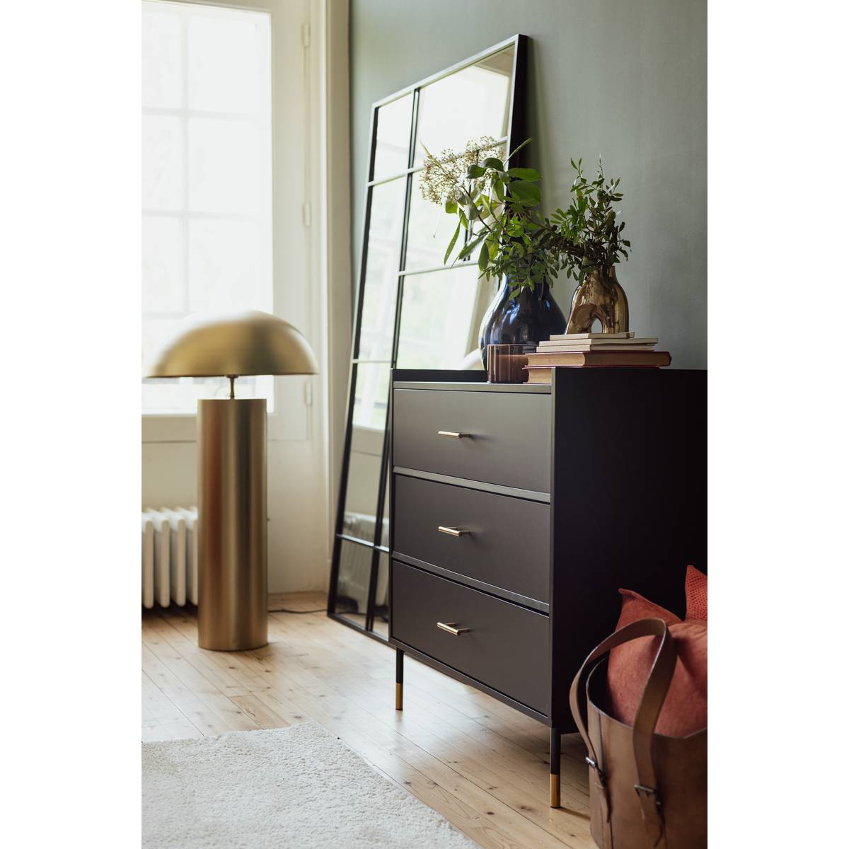 Mirror "Macha" Black metal, 97x167 cm Black