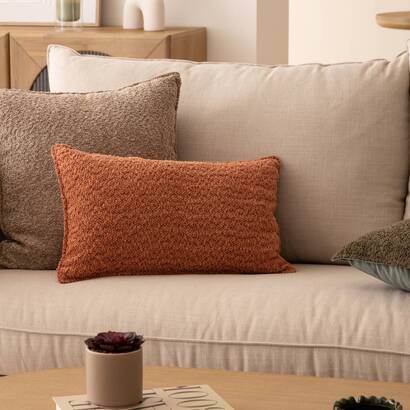 Boucle cushion "soana" terracotta, 30x50 cm