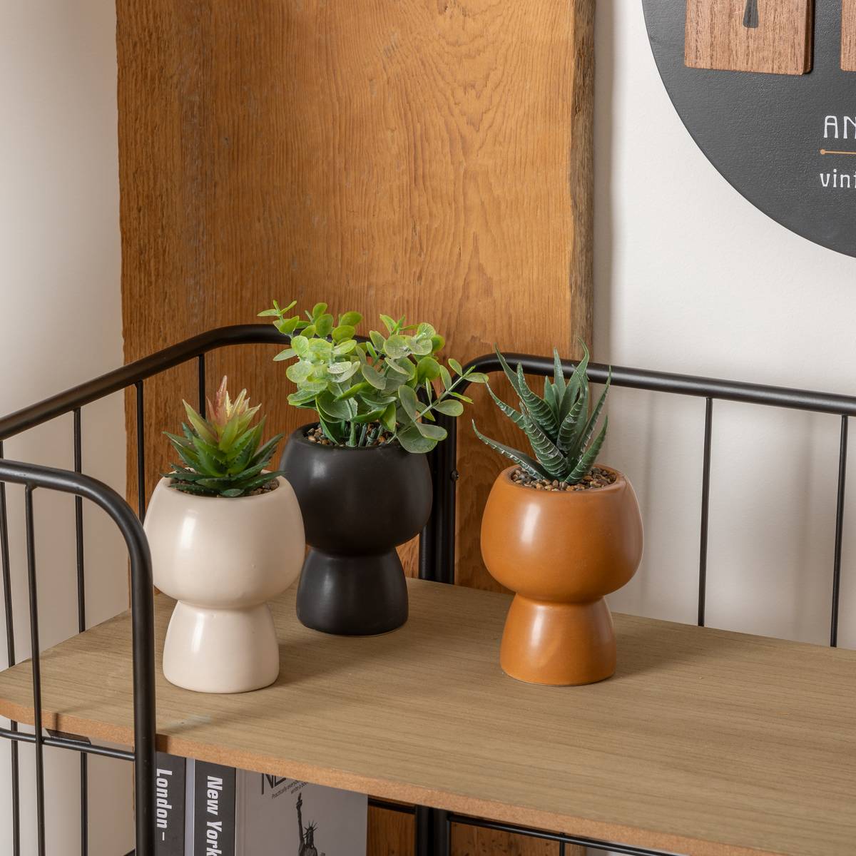 Artificial Plant "Livy" Ceramic pot, H.17 cm Black