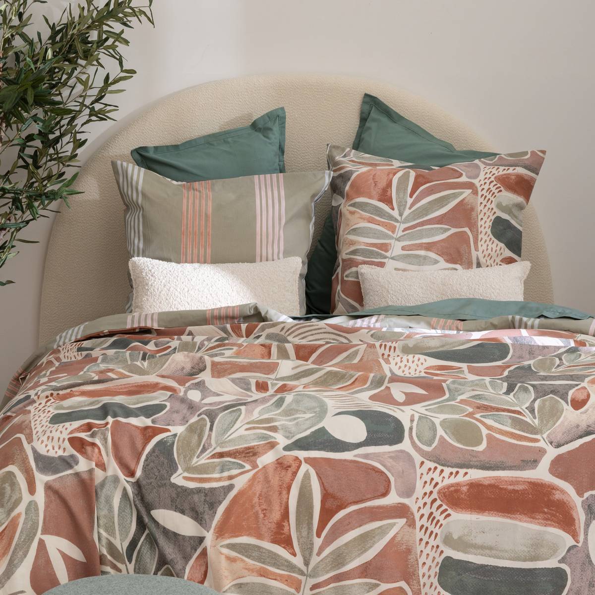 Printed Bed Set "Alvaro" Celadon Green, 240x220 cm Celadon green