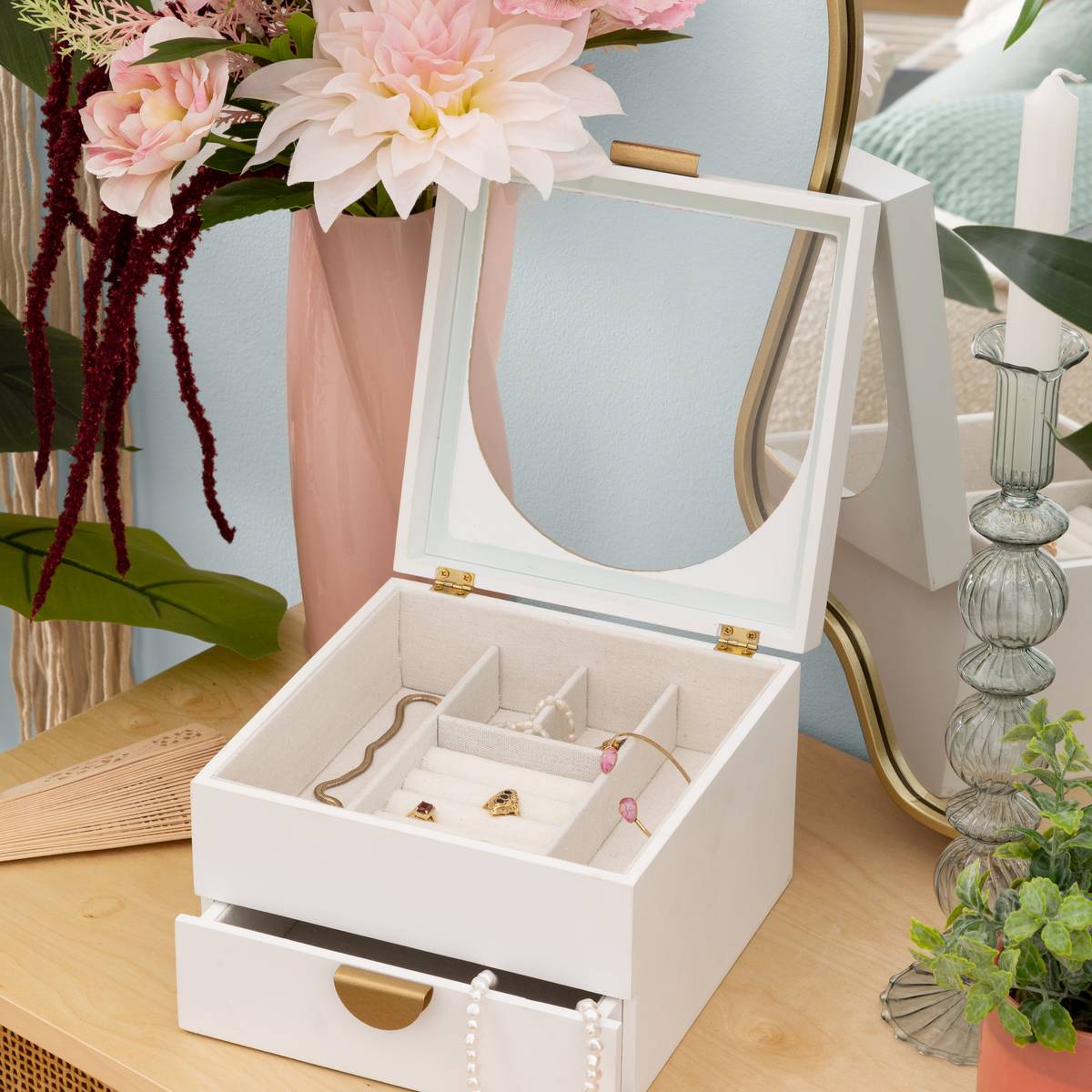 Jewelry Box "Wild" Wood, White, 20x20 cm White