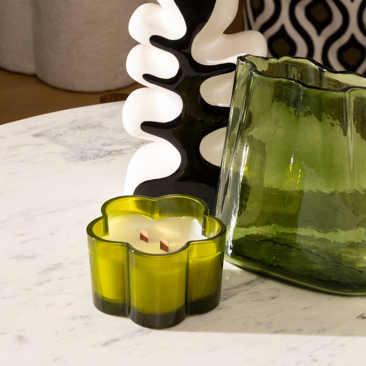 Scented Candle "Twisted Lime" 330g Black