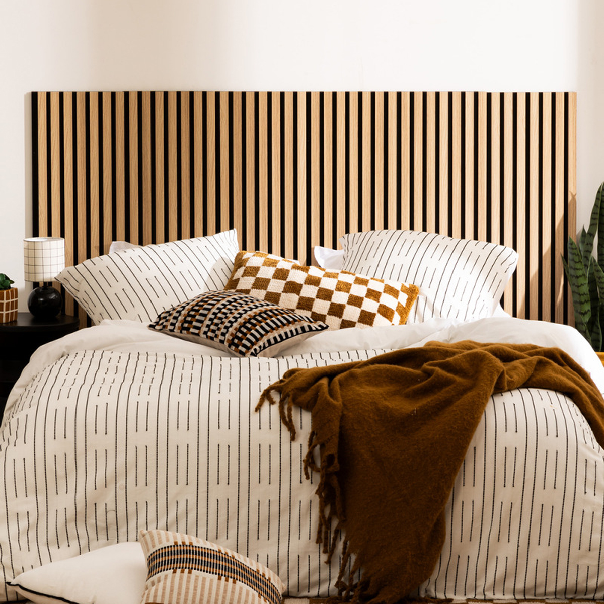 Set of 2 Colva decorative wood slat panels Light oak effect, black background, 120x60 cm Light oak effect / Black background