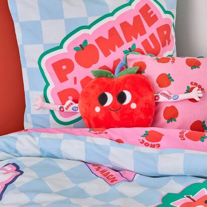 Peluche "manzana de caramelo" 'atmosphera x cha cha pop'