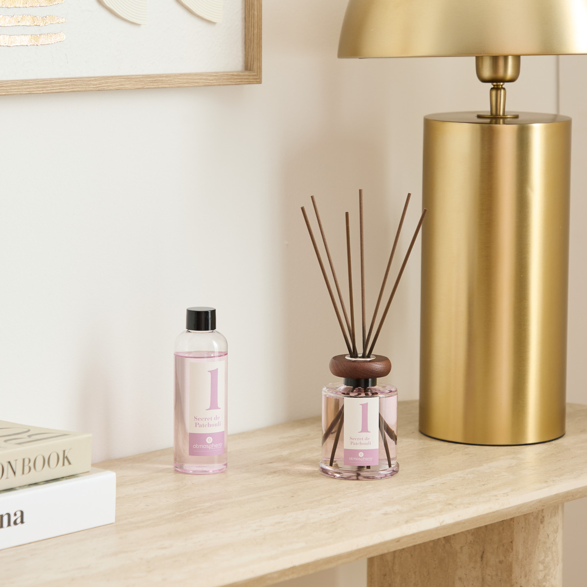 Cofre perfumado "Numia" Pachulí, 2 velas 180/240g, 1 difusor 180 ml, 1 spray 100 ml Pachulí