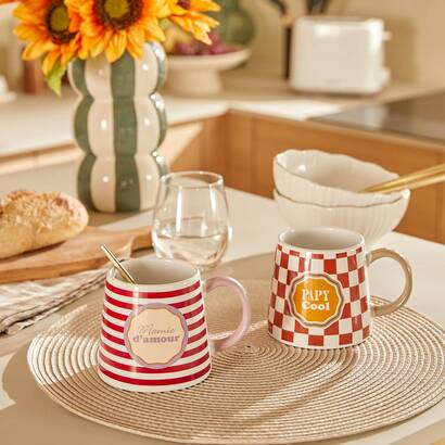 Vajilla Tazas, mugs