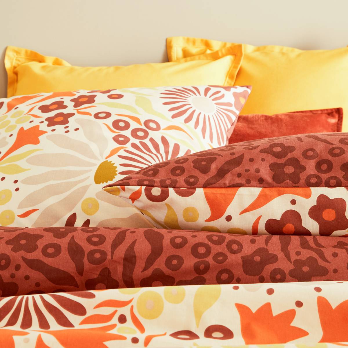 Juego de cama estampado "Daisie" Marrón, 240x220 cm Marrón