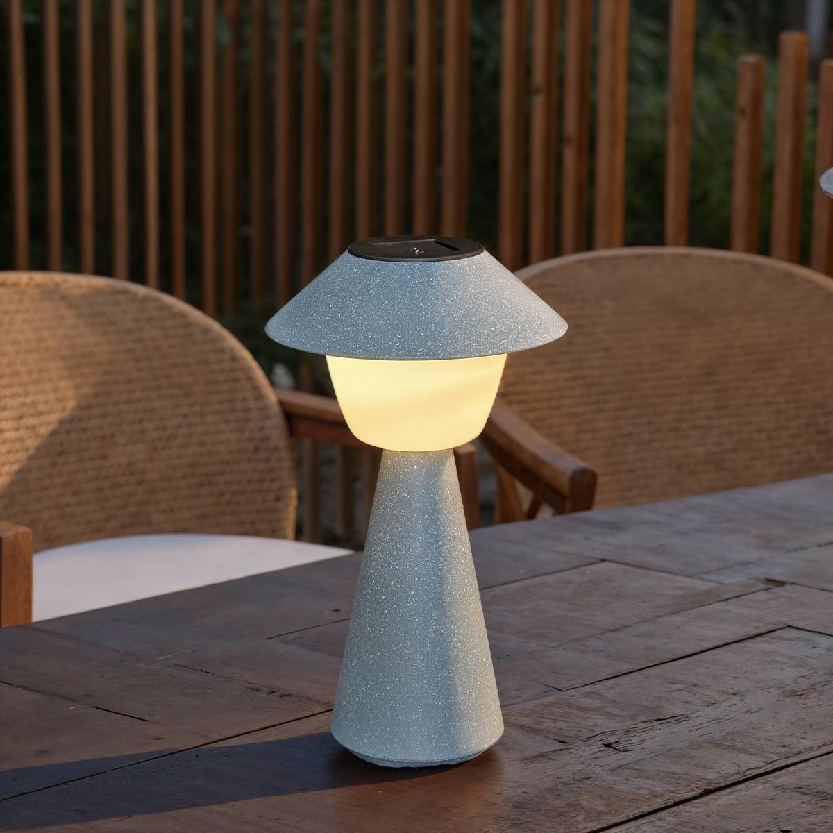 Lampe d'ext&eacute;rieur solaire Damon Lampes &agrave; poser Lampes de table