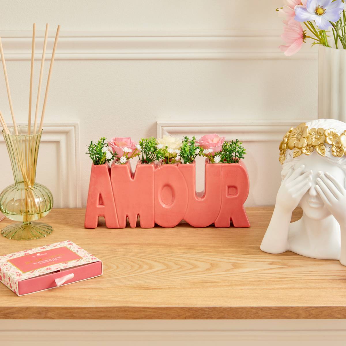 Composition florale Fleur de rose Objets déco Objets à poser