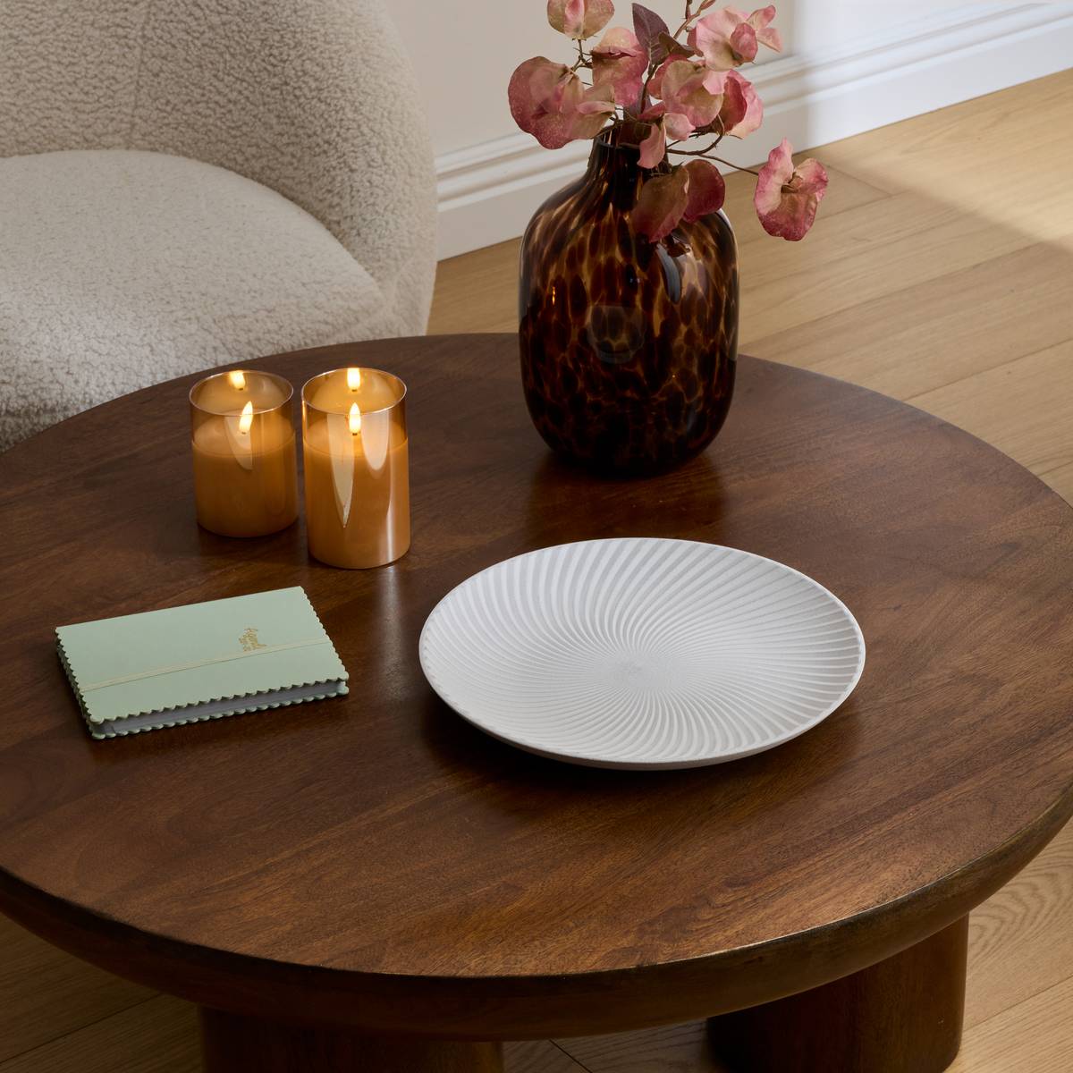 Assiette d&eacute;co Maia Objets d&eacute;co Plateaux