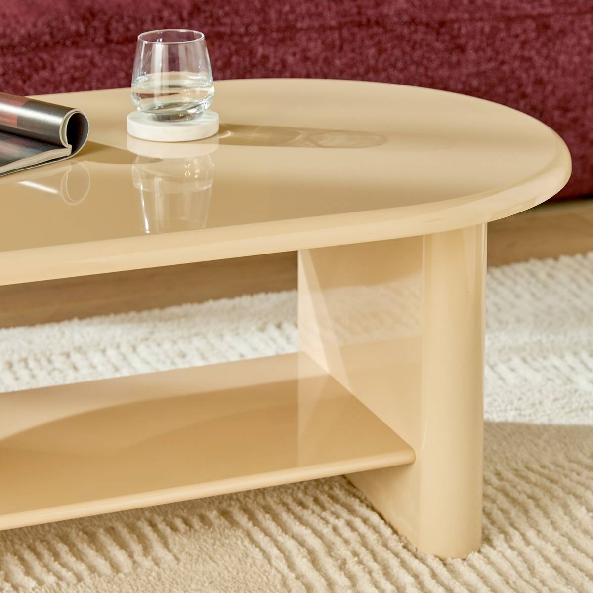 Table basse oval Douglas Salon Tables basses