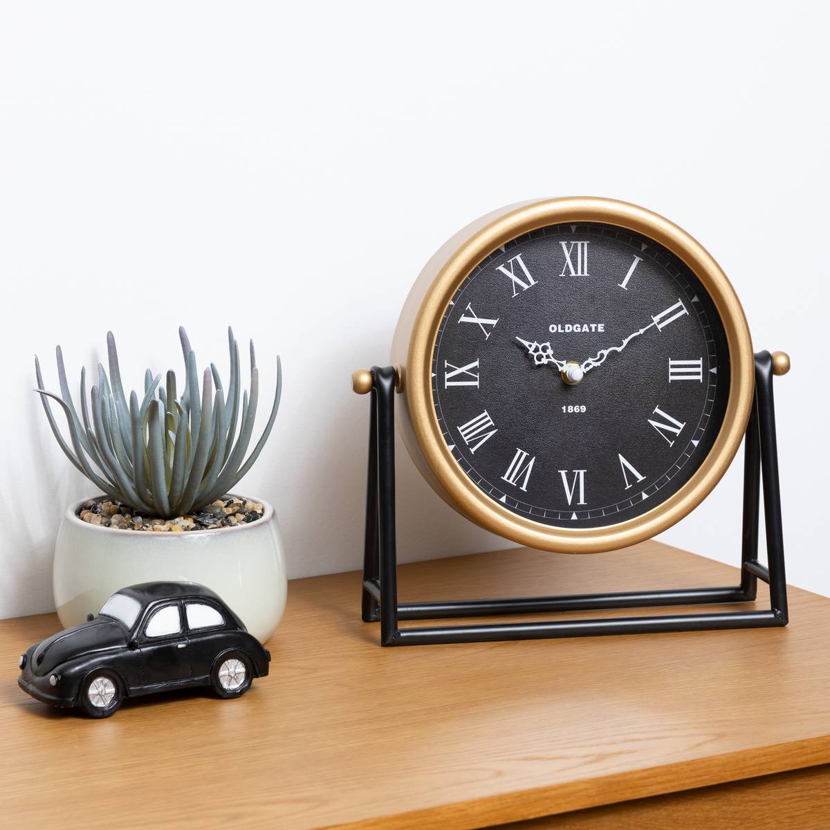 Horloge à poser Luca Objets déco Horloges à poser, réveils