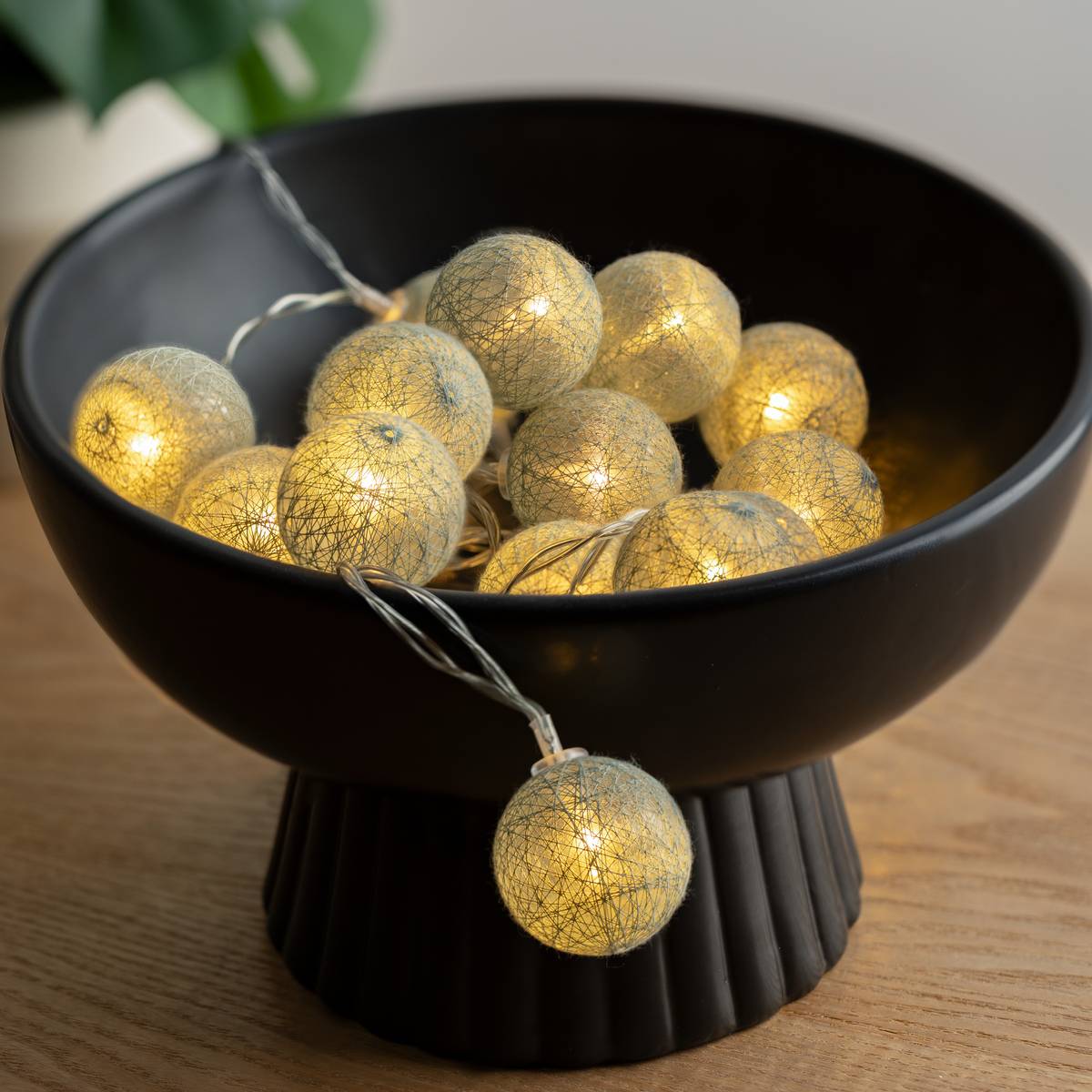 Guirlande LED 16 boules, pile Ampoules, guirlandes Guirlandes
