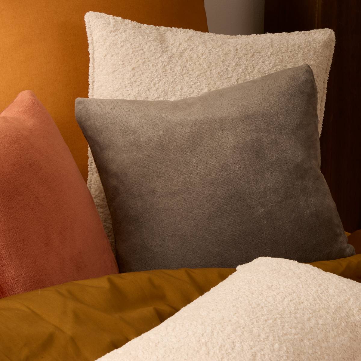 Coussin Ollis Coussins, plaids Coussins