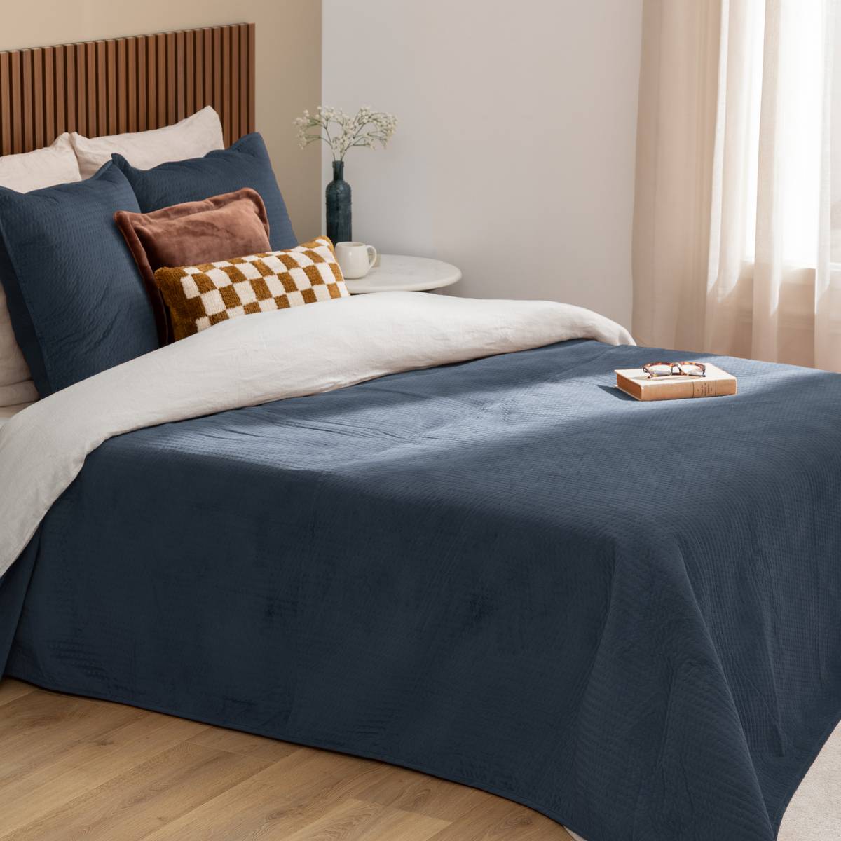 Copriletto e 2 federe "Lilou" Blu Egeo, 260x240 cm Blu