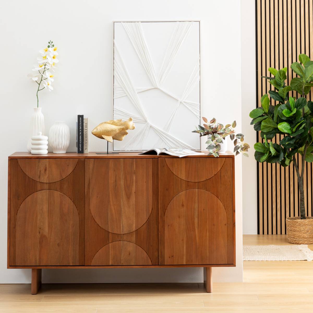 Credenza a 3 ante "Nanda" Acacia, Marrone, 150x90,5 cm Marrone