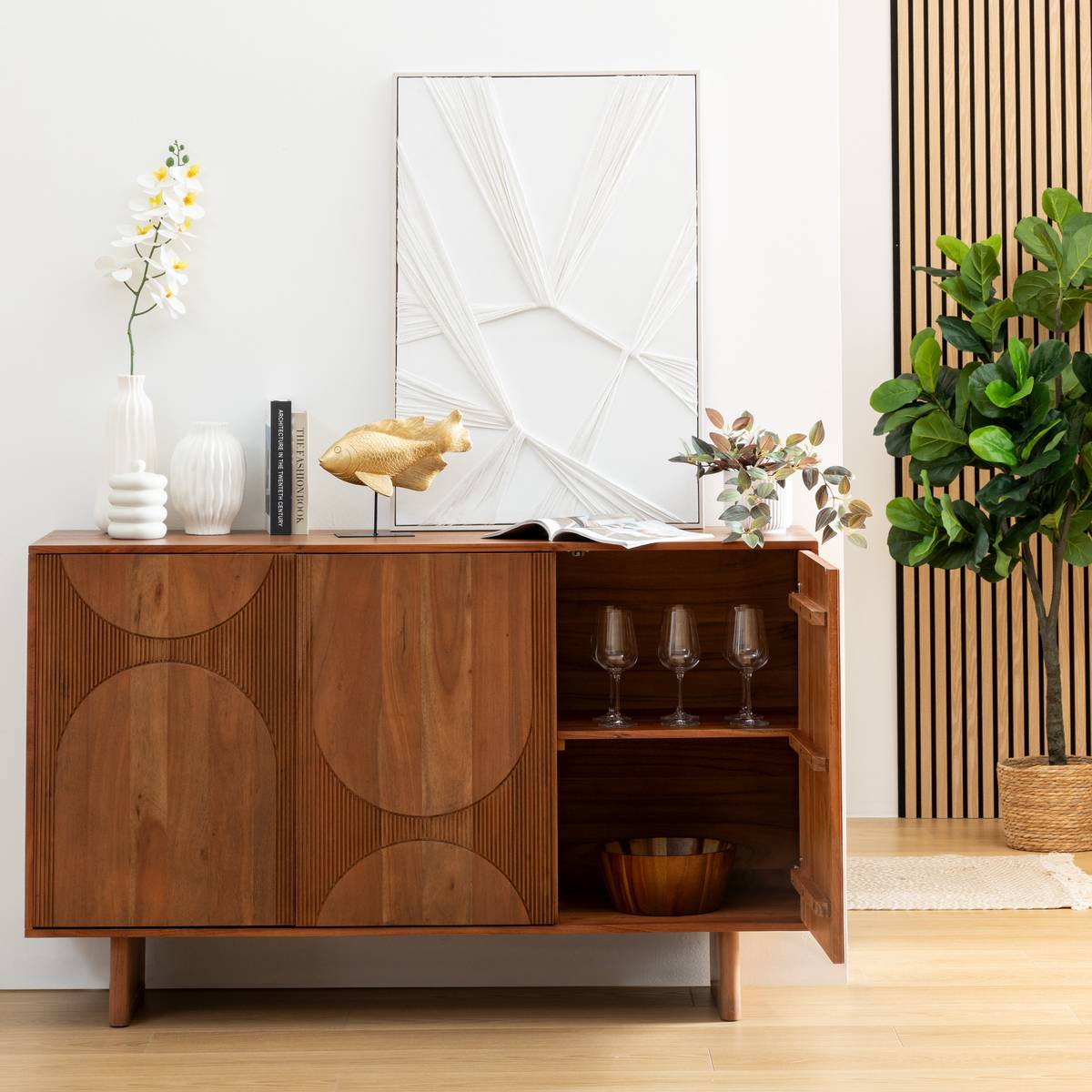 Credenza a 3 ante "Nanda" Acacia, Marrone, 150x90,5 cm Marrone